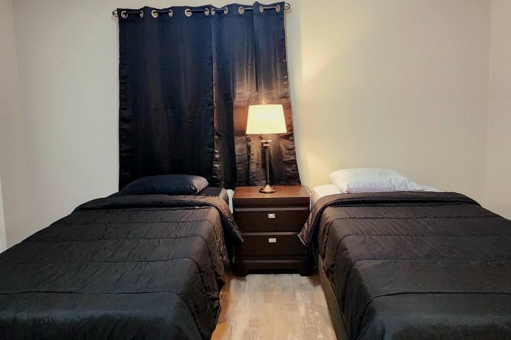 Comfort First - Sleeps 6 Уайтхорс Екстериор снимка